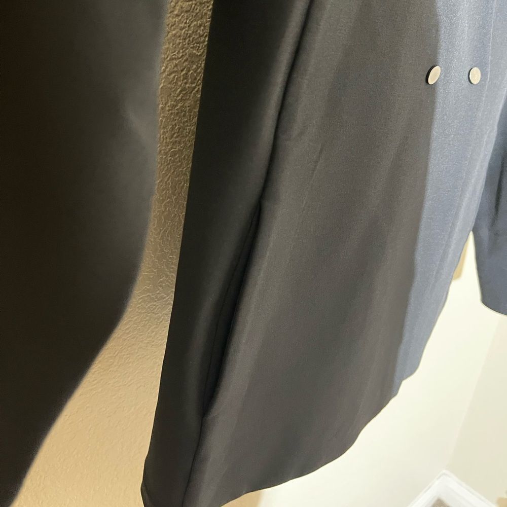 Sold  - Picture 4 of 6